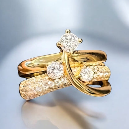 Carry me Estrella Fugaz™ Exclusivo anillo de 3 estrellas en doble capa, bañado en oro y ajustable